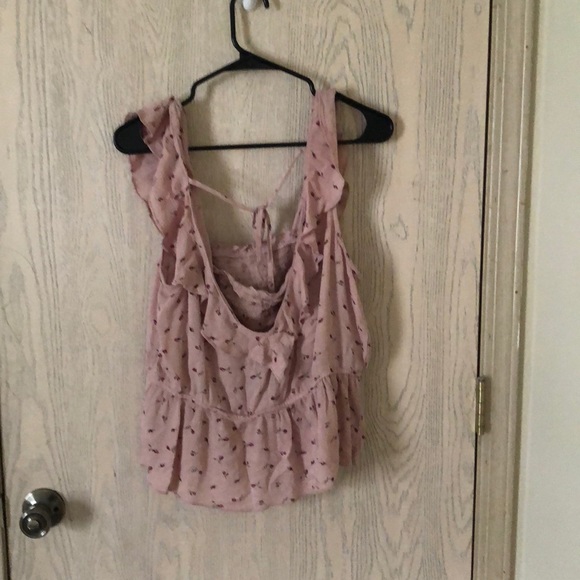 Top - Picture 2 of 2